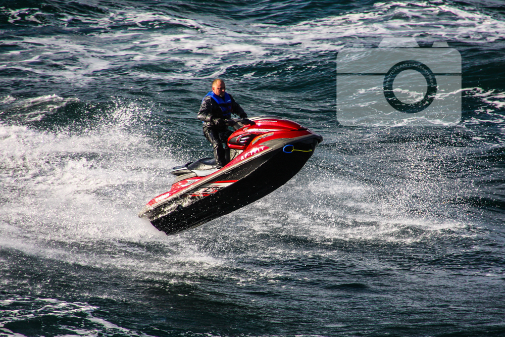 JET SKI RIDERS OD NEWCASTLE UPON TYNE