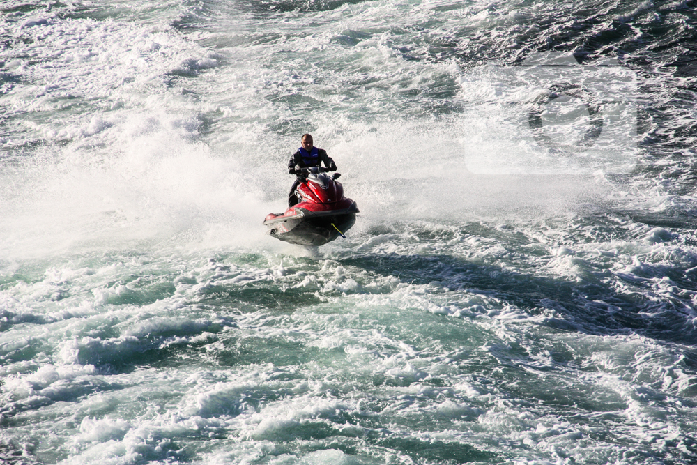 JET SKI RIDERS OD NEWCASTLE UPON TYNE